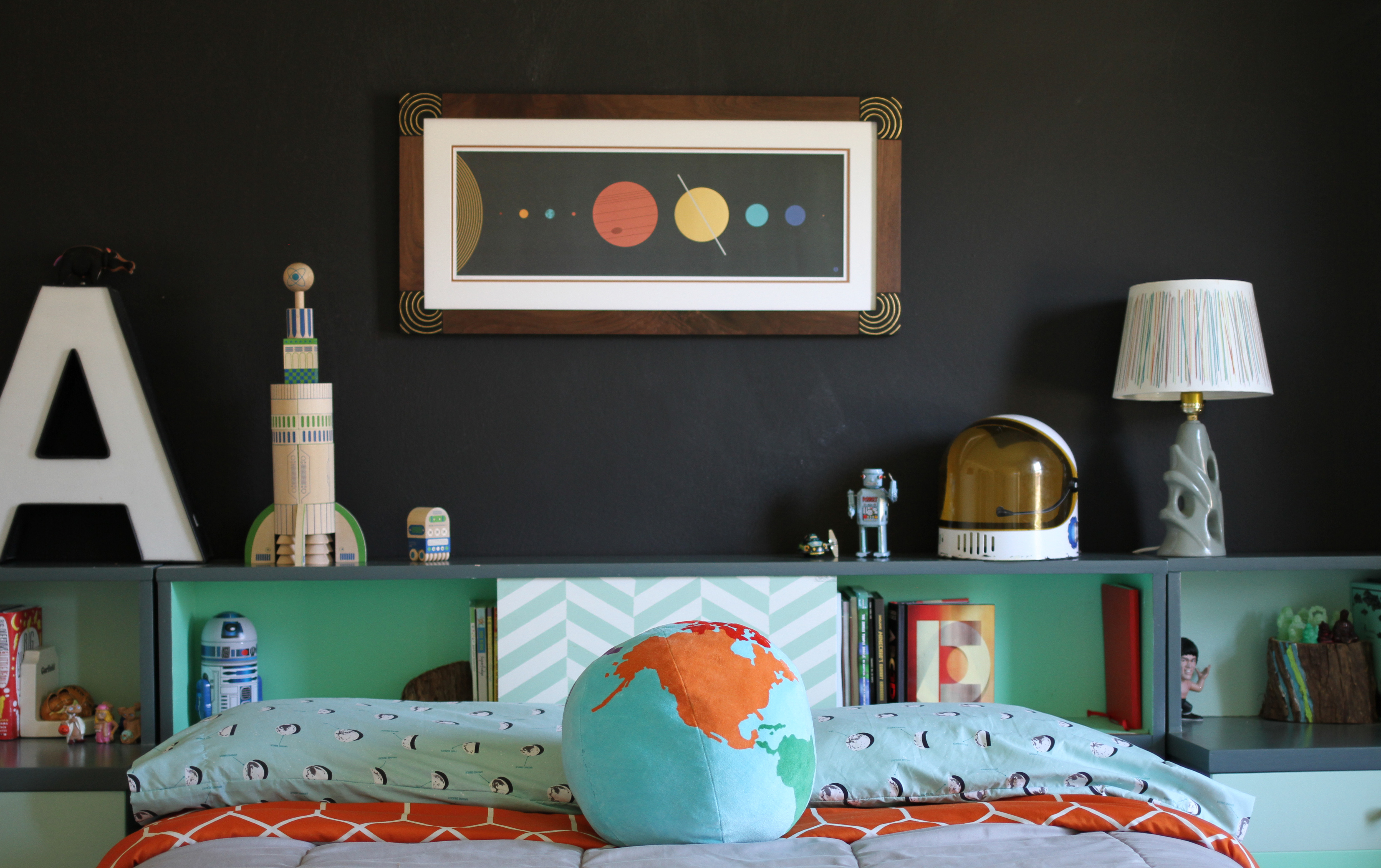 ave_headboard